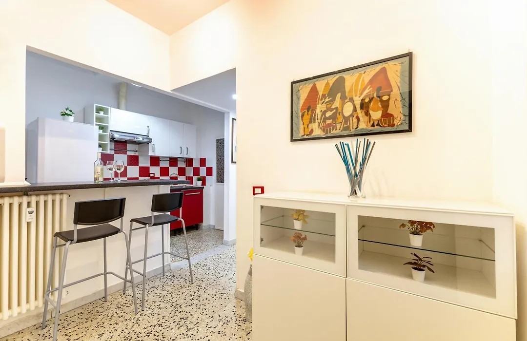 Hostly - Sant'Orsola Suite Apartment-1