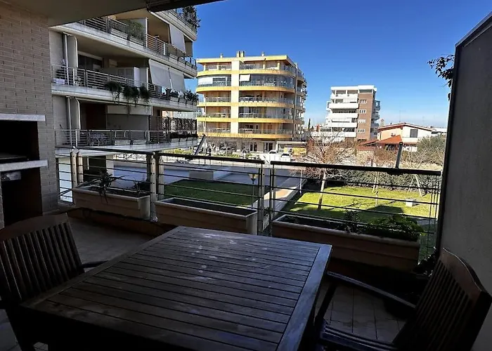 Ampio Terrazzo Privato con BBQ - Nuovo Monolocale